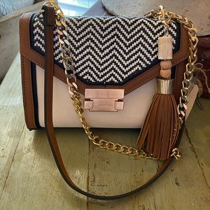NWOT Aldo Purse, Gold chain strap